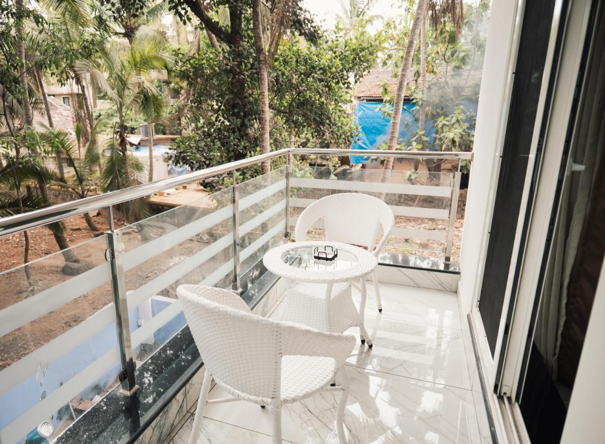 Nirvana Homestays Siolim Esterno foto